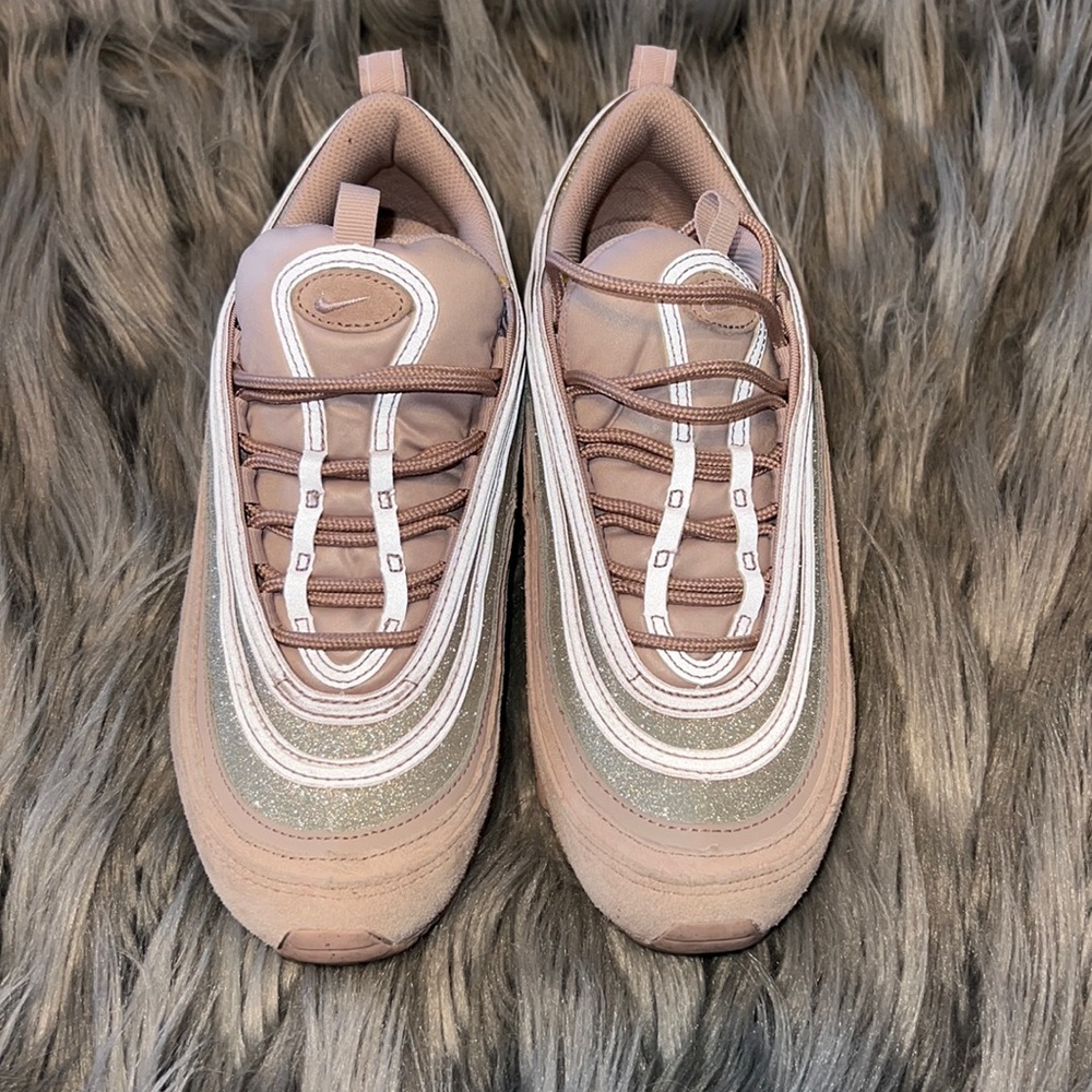 Size 8 Pink reflective Air Max 9